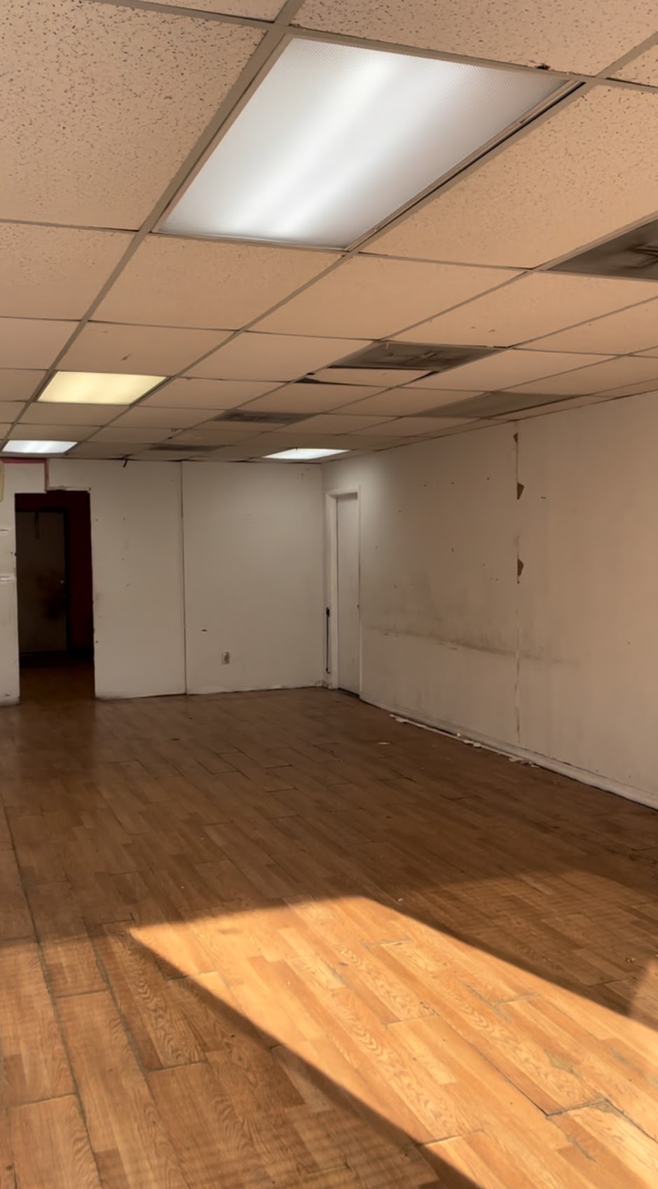 Commercial repair — Before